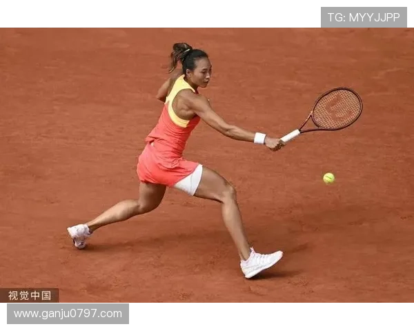 郑钦文谈奥运背后手肘伤痛坚持