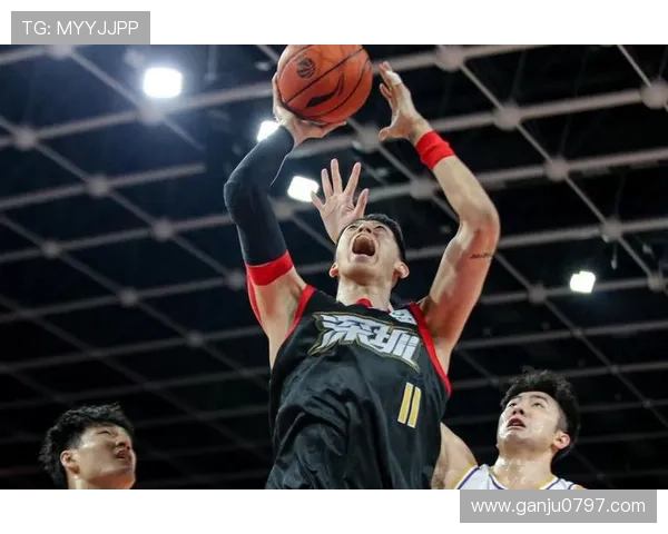 [篮球公园]CBA战季：辽宁男篮成就三连冠.